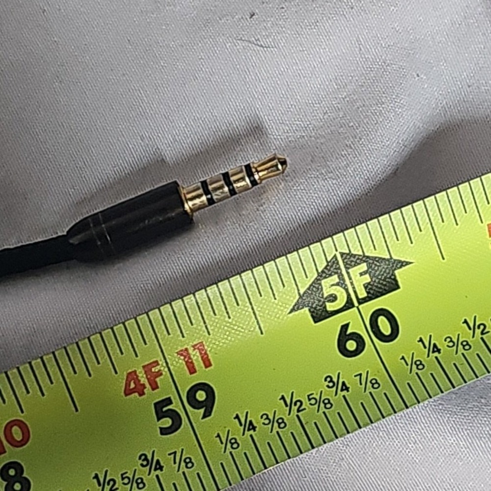 5-foot‎ aux cable